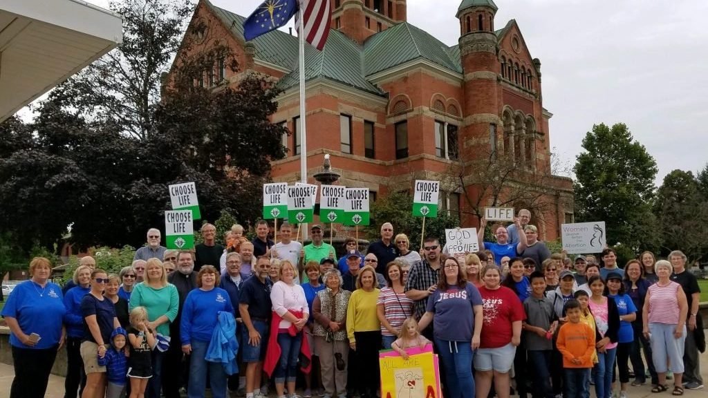 Noble County Right to Life founding members in Albion, Ind., demonstrate outside the courthouse in this undated photo. (CNS photo/Janet Patterson, Todays Catholic)