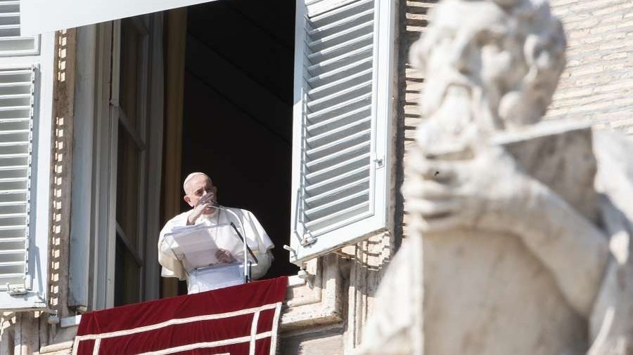 Pope Francis gives the Angelus address Nov. 1, 2020. (Daniel Ibáñez/CNA)