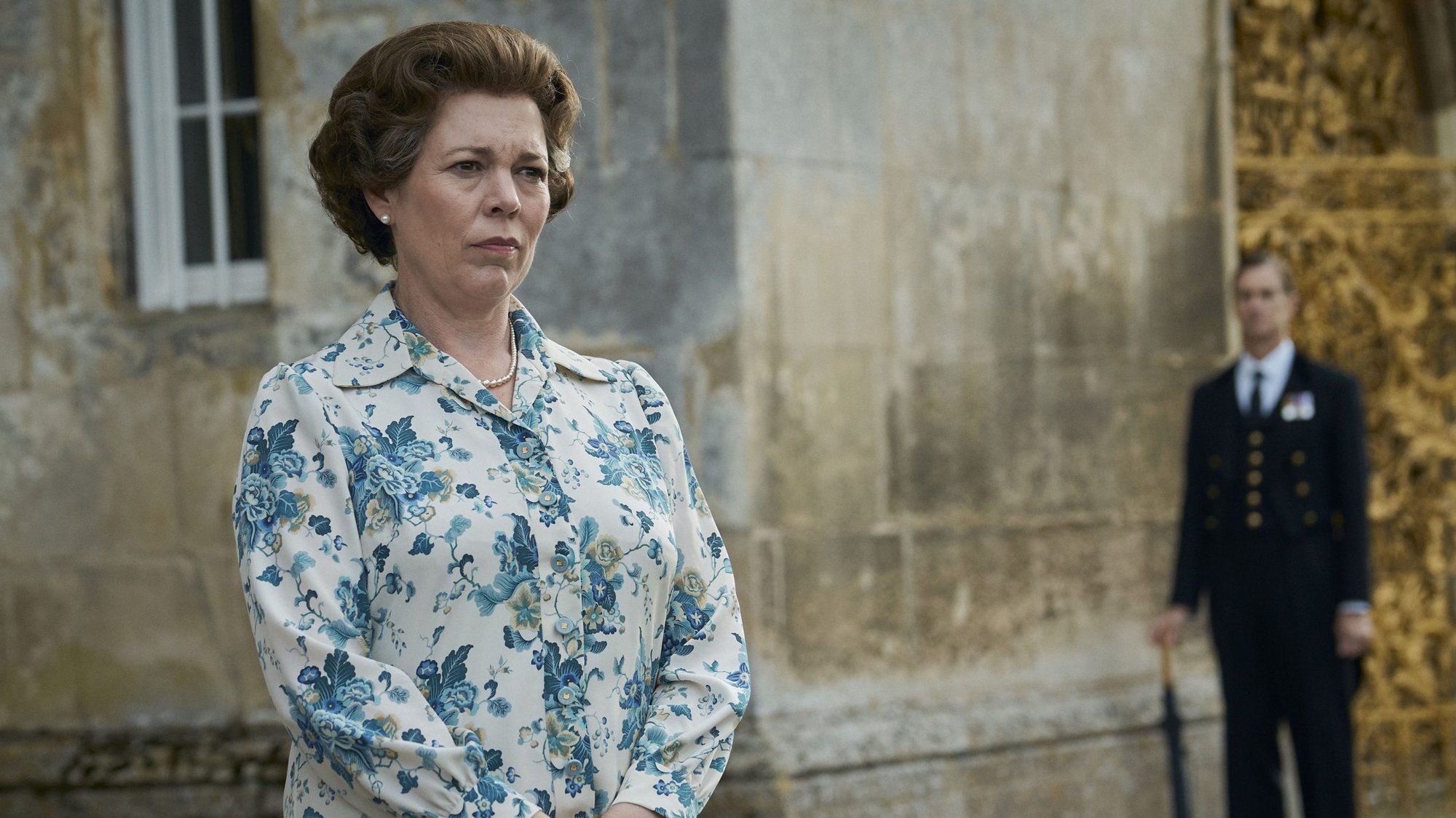 Olivia Colman as Queen Elizabeth II. (© Netflix)