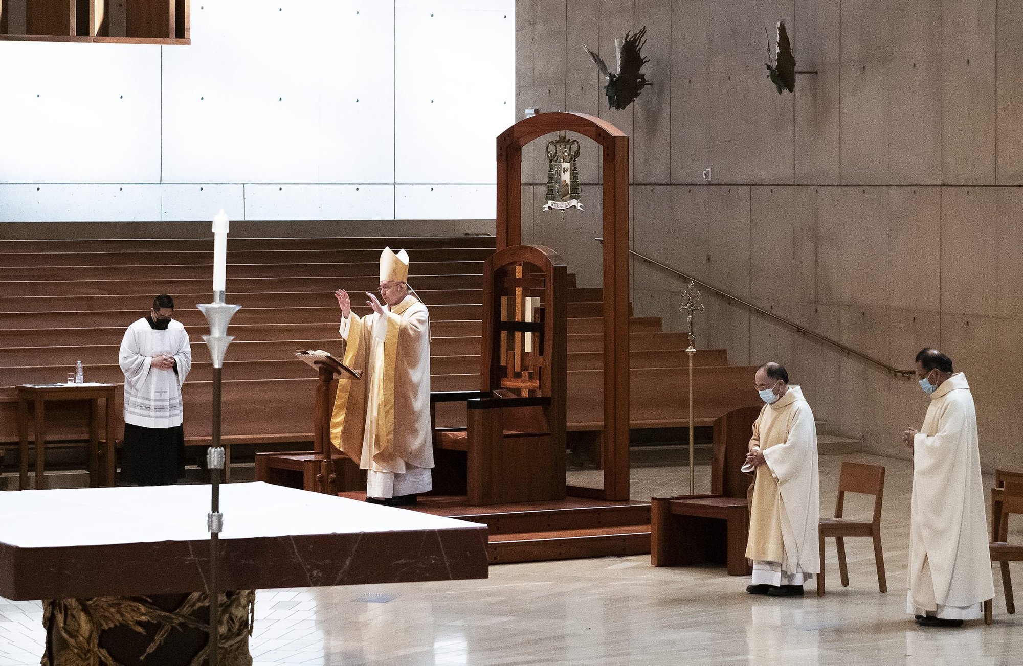 Archbishop Gomez celebrated a Mass for the nation in the Cathedral of Our Lady of the Angels Jan. 20. (Victor Alemán)