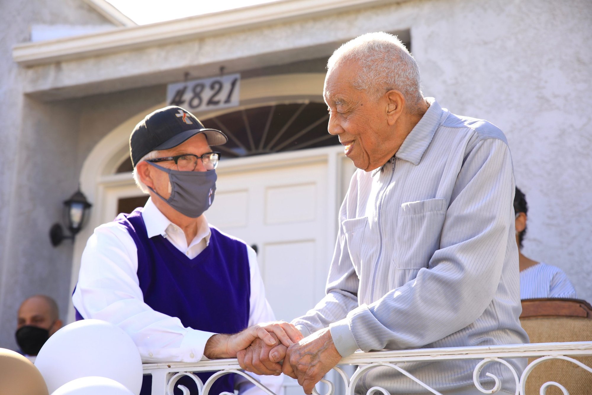 Deacon Emile Adams (right). (David Amador Rivera)