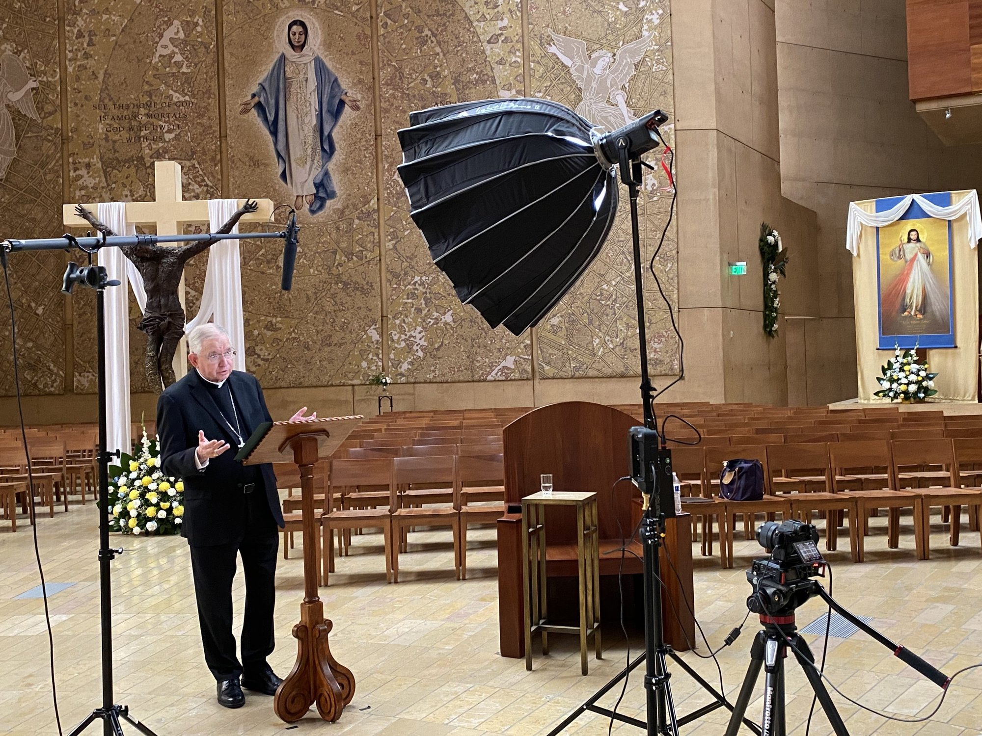 Archbishop Gomez delivers the keynote address to Catholic advocates at the Minnesota Catholic Conference via Zoom from the Cathedral of Our Lady of the Angels. (Sarah Yaklic)