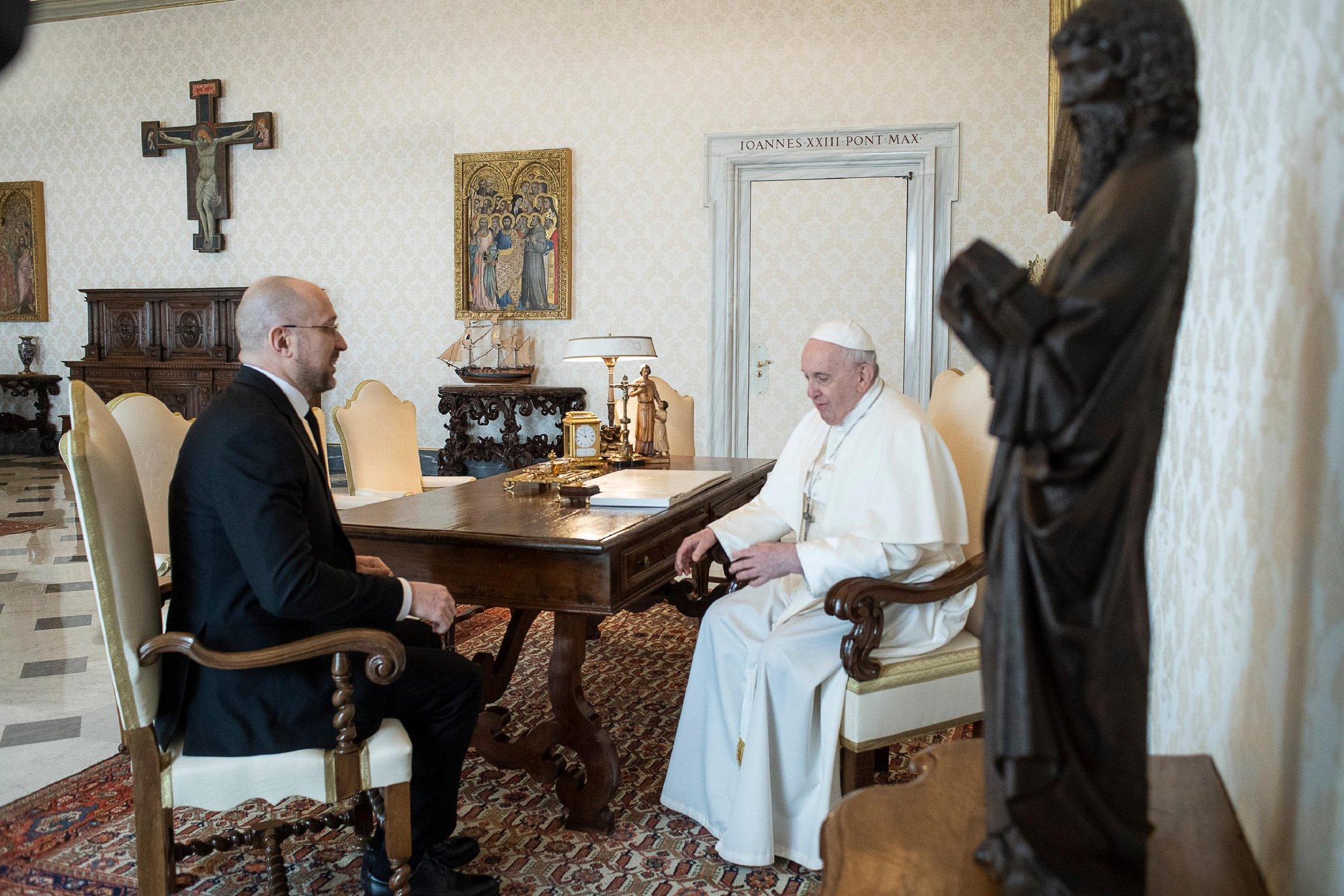 Pope Francis meets with Ukrainian Prime Minister Denys Shmyhal at the Vatican March 25, 2021. (CNS photo/Vatican Media)