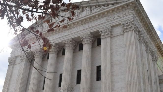 U.S. Supreme Court building, east side. (Claudette Jerez/CNA)