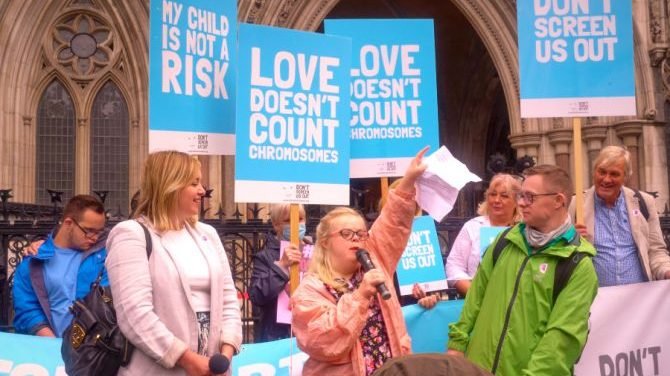Heidi Crowter speaks outside the High Court in London England, July 6, 2021. (Don’t Screen Us Out/Flickr, CC BY-ND 2.0 via CNA)