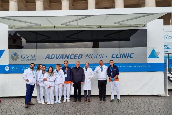 A mobile health clinic in St. Peter’s Square on Oct. 25, 2021. (Alexey Gotovsky/CNA)