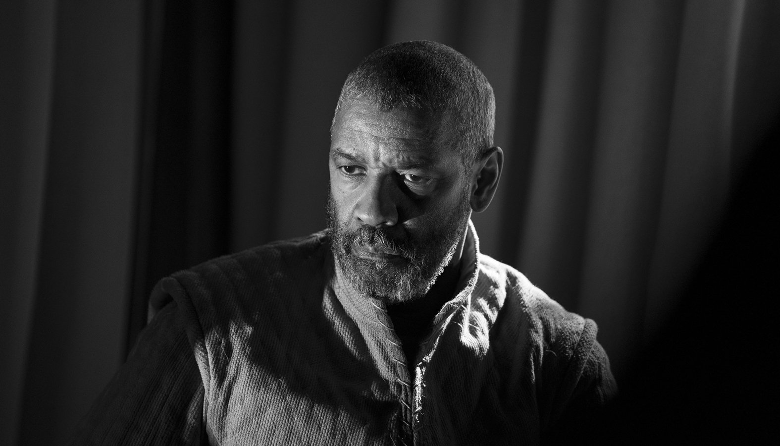 Denzel Washington as Macbeth. (A24/Rotten Tomatoes)
