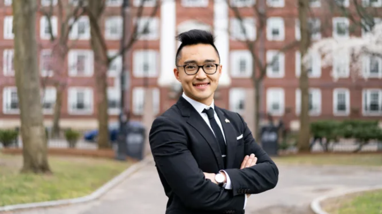 "What's the Eucharist?" Kent Shi, a 25-year-old Harvard graduate student, asked that question when he attended eucharistic adoration for the first time. The answer put him on a path to conversion. (Julia Monaco/CNA)