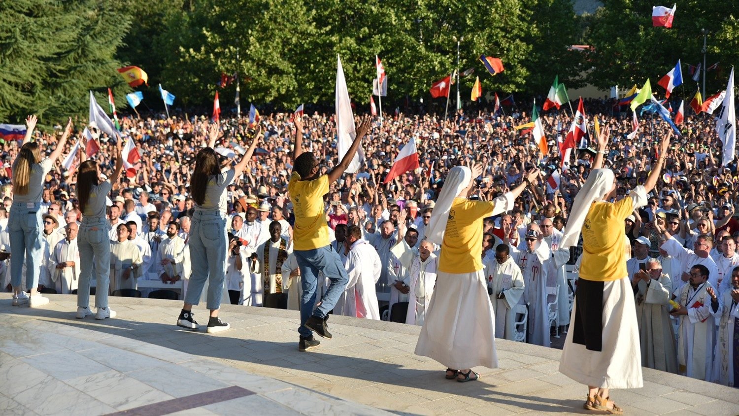 Young people gathered for the "Mladifest" International Youth Festival in Medjugorje, Bosnia and Herzegovina. (Vatican News)