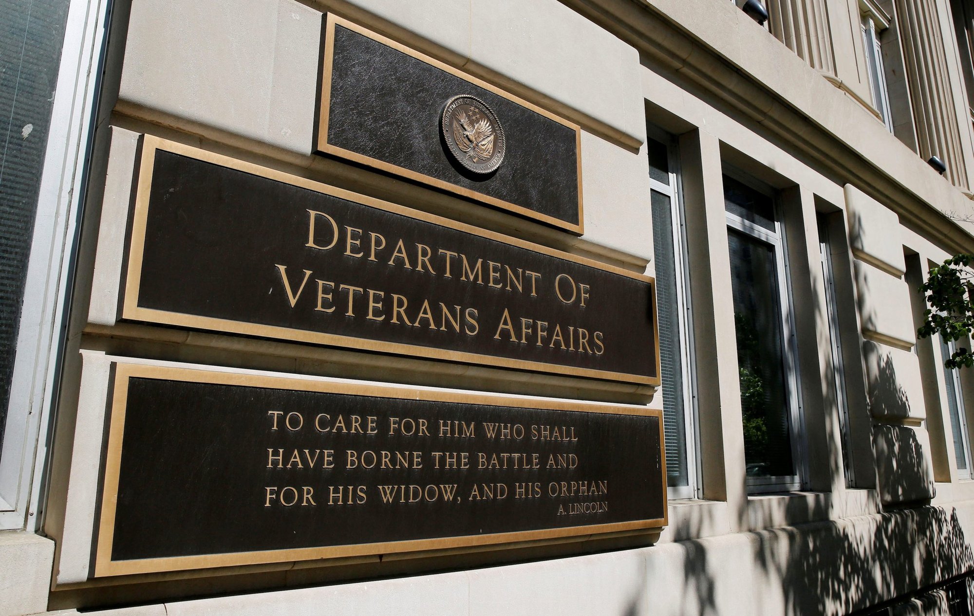 The Department of Veterans Affairs building in Washington is seen in this 2014 file photo. (CNS photo//Larry Downing, Reuters)