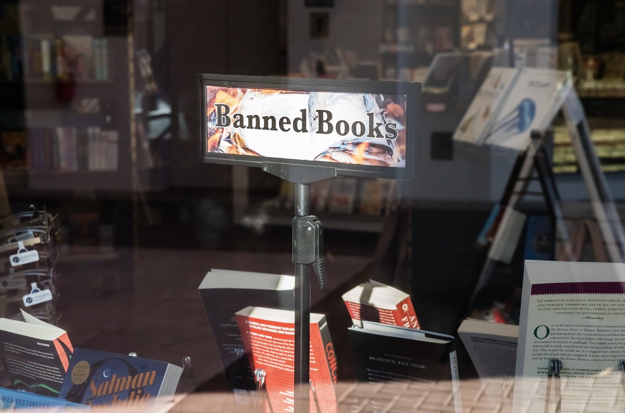 A bookstore window in Sarasota, Florida. (Shutterstock)