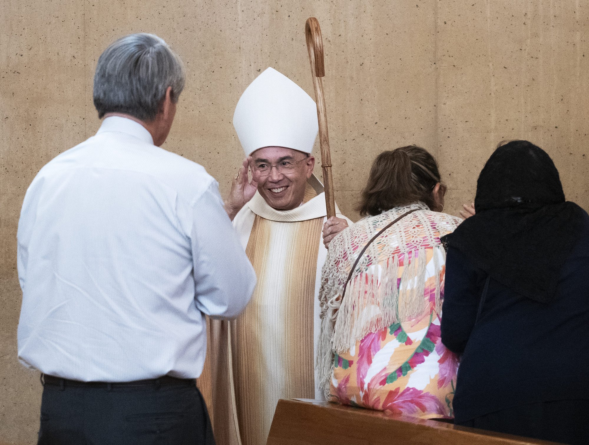 Bishop Brian Nunes walks throughout the Cathedral of Our Lady of the Angels offering blessings to those in attendance during his Ordination Mass on Sept. 26. (Victor Alemán)