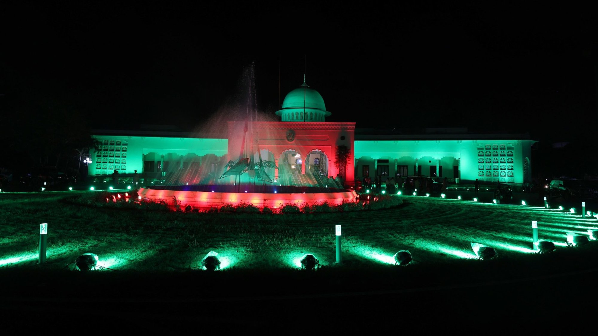 Bangabhaban (literally Bengal House) is the presidential palace of Bangladesh. (Shutterstock)