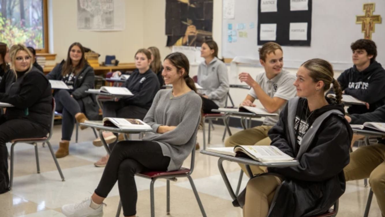 Students at St. Dominic Academy in Auburn, Maine. (Courtesy of Becket via CNA)