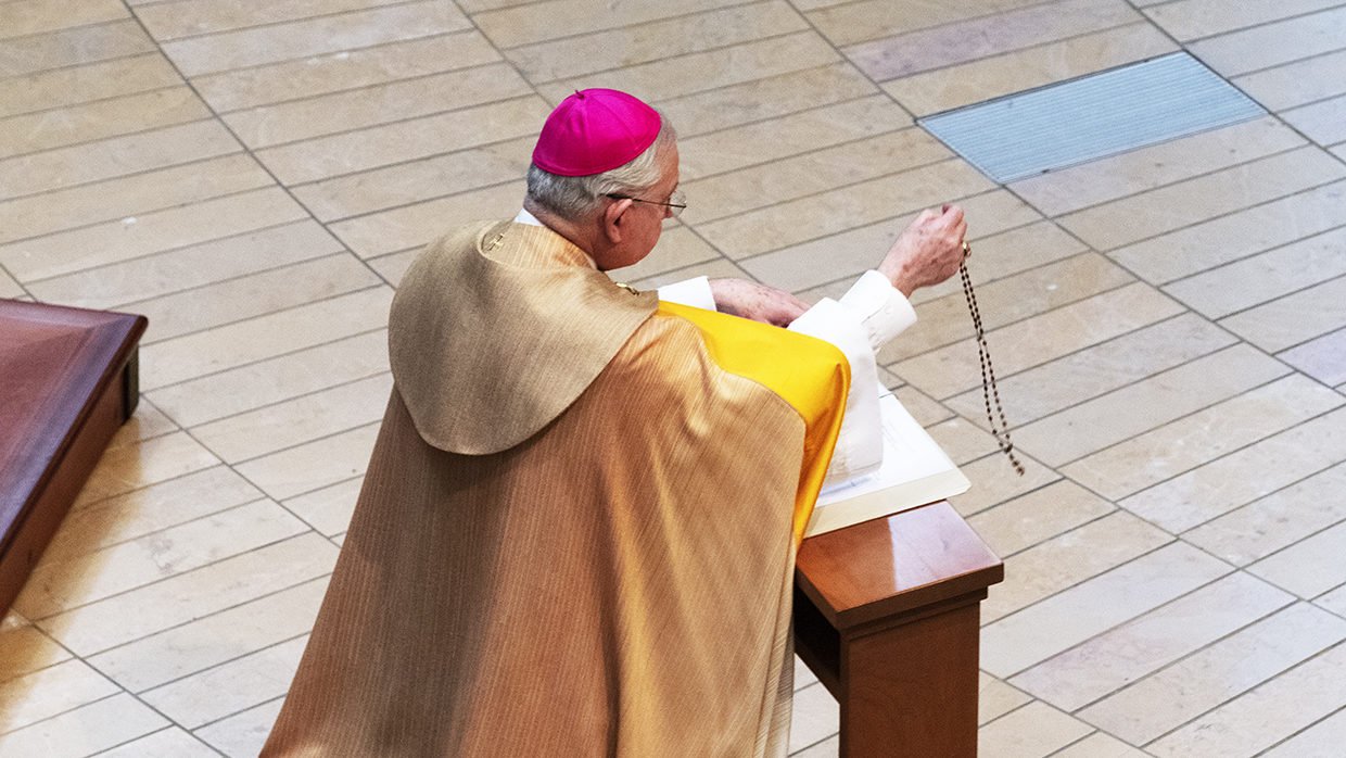 Archbishop José H. Gomez prays the rosary at the Renewal of the Consecration of the United States of America to the Blessed Virgin Mary, May 1, 2020, at the Cathedral of Our Lady of the Angels. (Victor Alemán)