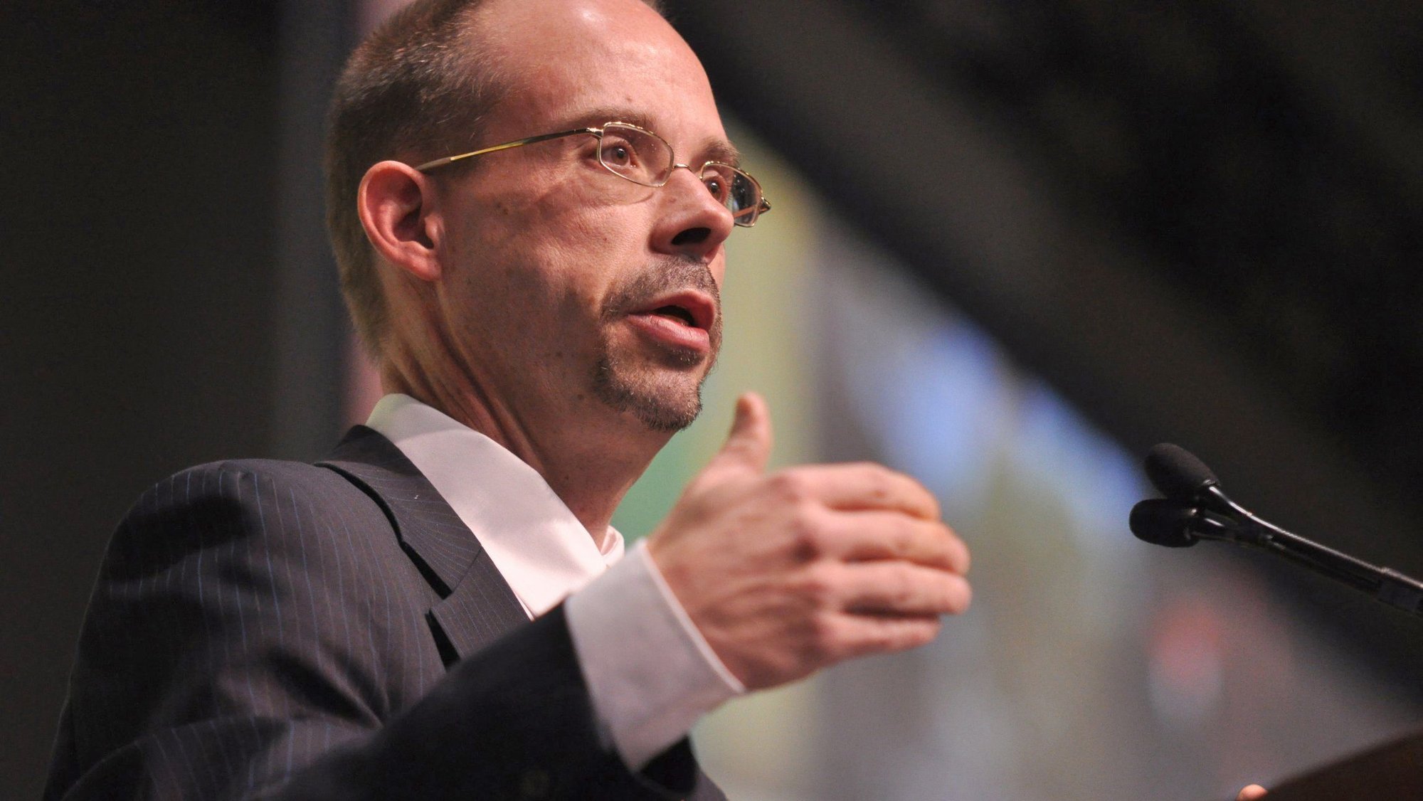 John Allen Jr., a longtime Vaticanista and editor-in-chief of the Catholic publication Crux, died Jan. 22, 2026, at age 61. He is pictured in a 2009 file photo. (OSV News file photo/Jenna Teter, The Texas Catholic)