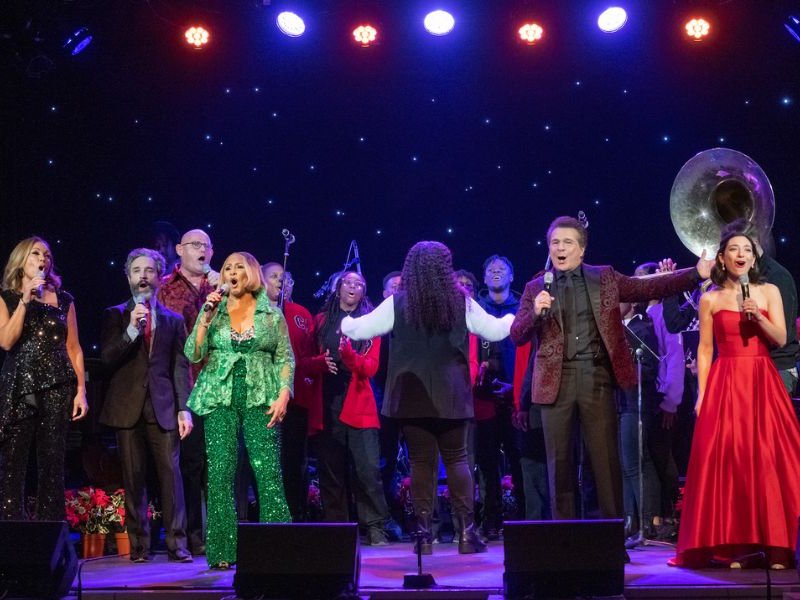 Vanessa Williams, Darlene Love, and Ronan Tynan Headline Annual Sheen Center Benefit