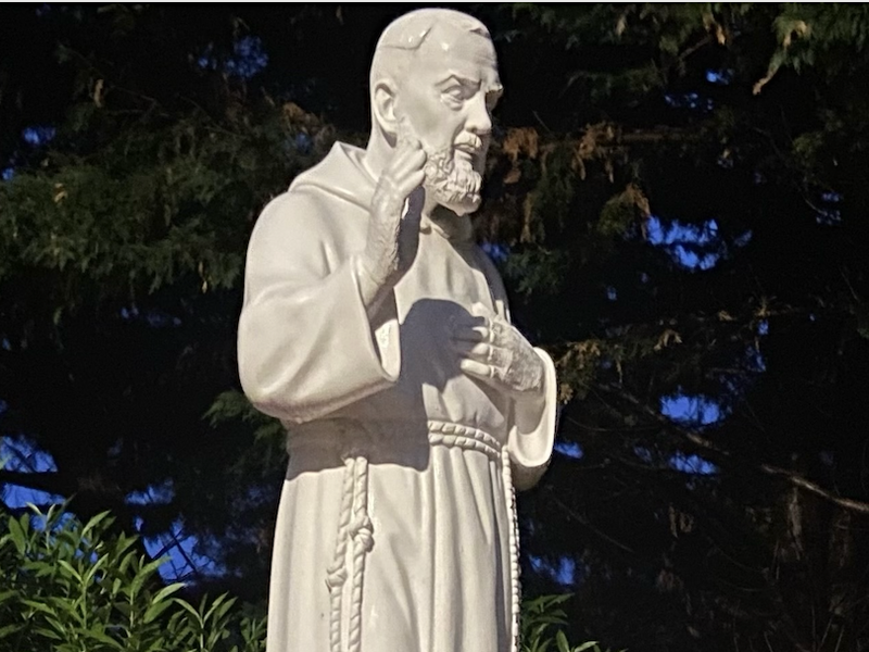 New Larchmont Padre Pio Prayer Group Meets