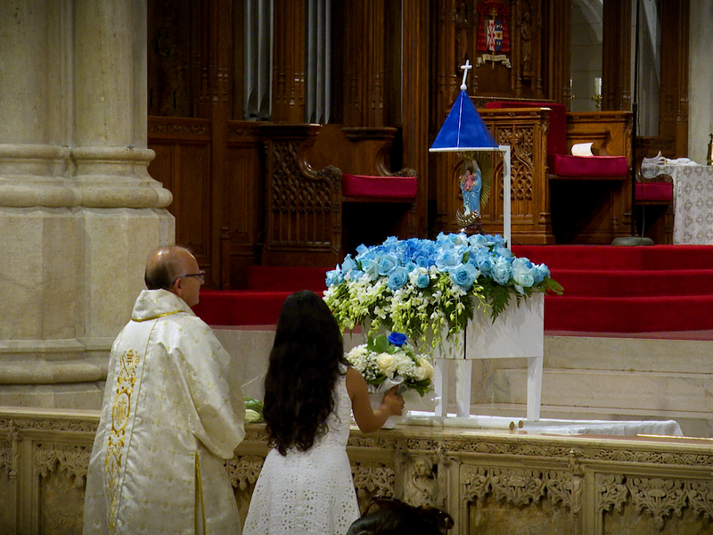 Misa por Nuestra Señora de Rocío (Ecuador) celebrada en la Catedral de San Patricio