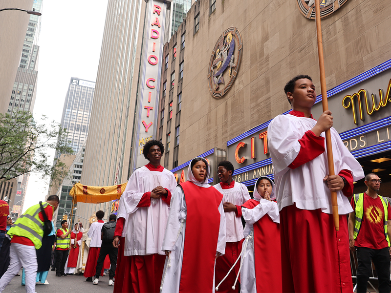 Pentecost Vigil Procession Draws Eyes from Times Square to St. Patrick’s Cathedral