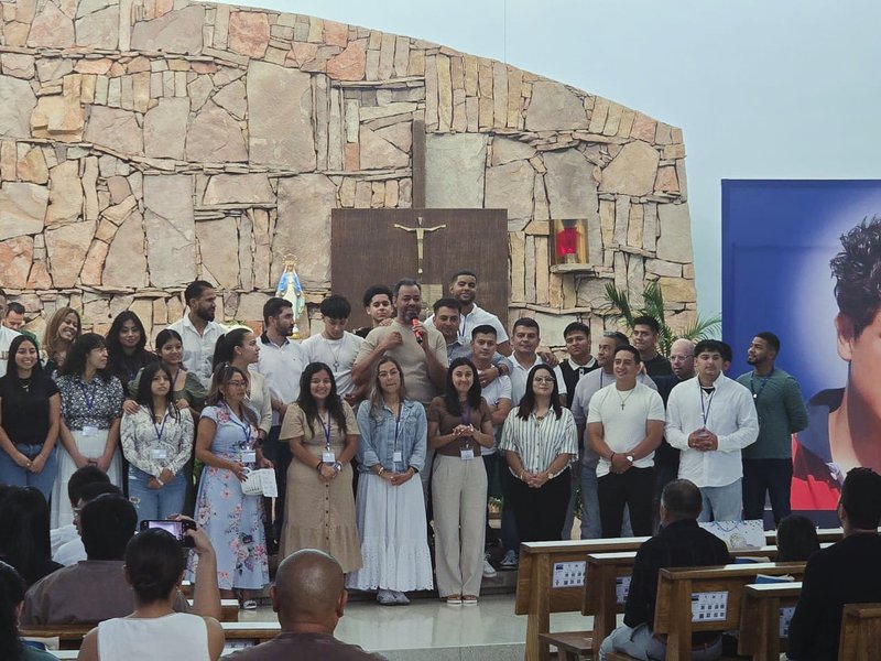 Un retiro para jóvenes adultos planeado en una parroquia del Bronx