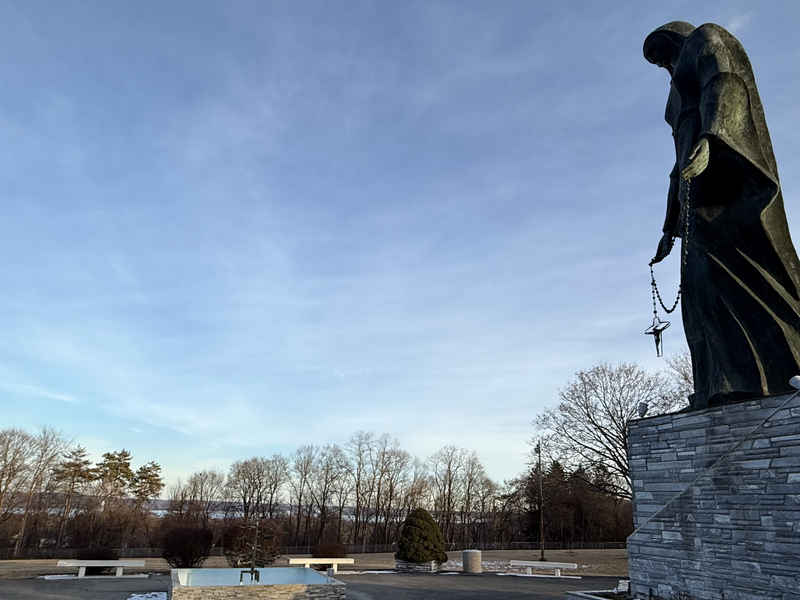 National Shrine Marks Feast of Mary Help of Christians With Mass, Rosary, and Crowning