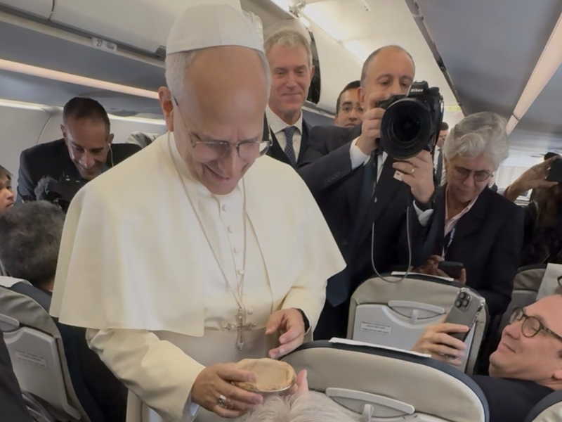 Pope Arrives in Turkey, Giving Thanks, Preaching Peace