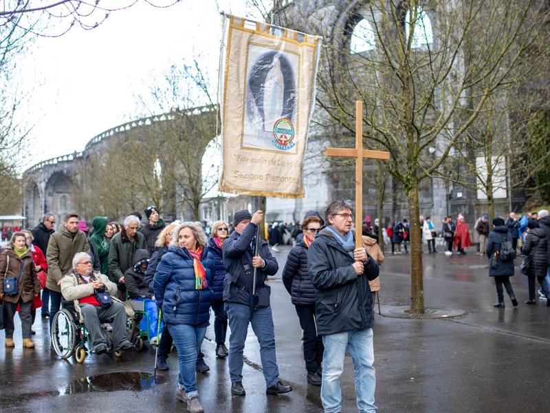 The Sick Come to Lourdes To Find Peace, Heal Internally, US Pilgrimage Organizer Says