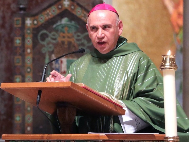 Obispo Dorsonville 'honrado' por su nombramiento para pastorear la Diócesis de Houma-Thibodaux​