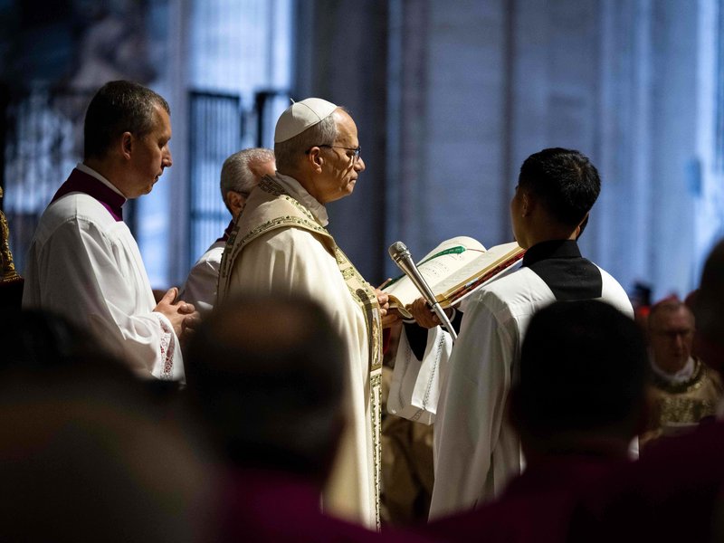Christians Must Resist Allure of Power, Serve Humanity, Pope Says at End of Holy Year