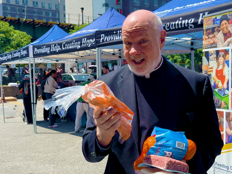 Catholic Charities of the Archdiocese of New York Feeding Our Neighbors St. Helena's Church Pop-up Distribution Event