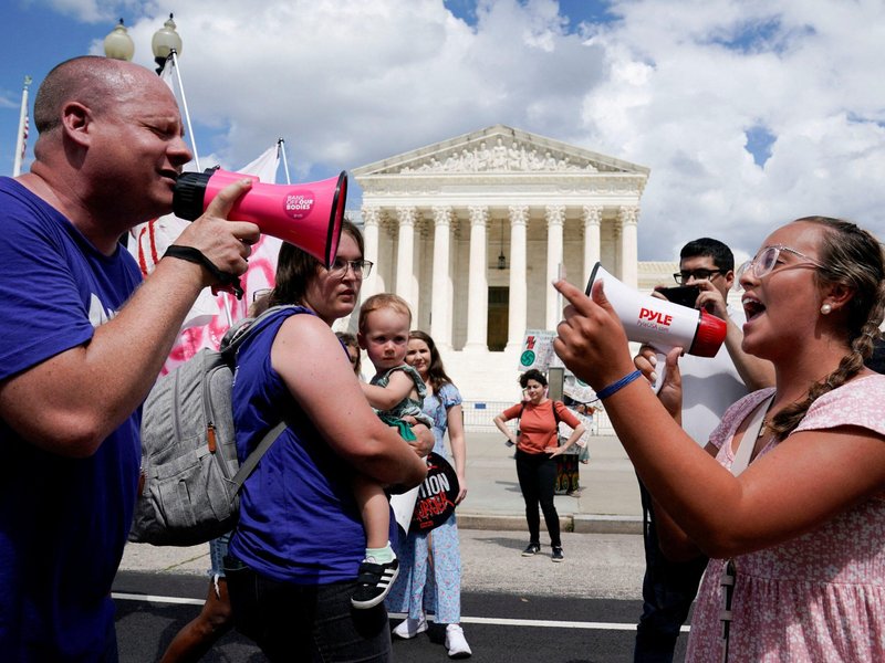USCCB and Pro-Life Leaders: Abortion Pills Remain Key Post-Dobbs Challenge