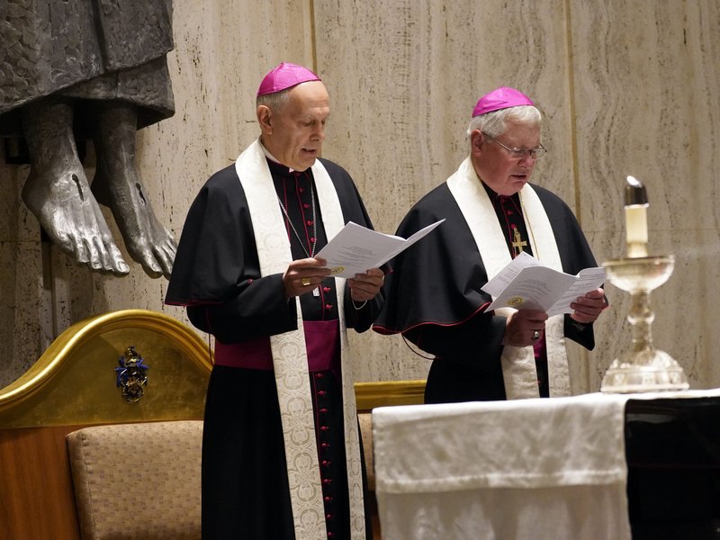 UN Secretary-General, Archbishop Caccia Pray for Peace Ahead of New United Nations Session