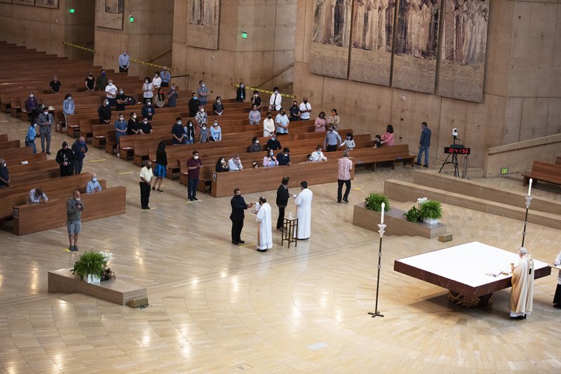Archbishop José H. Gomez celebrated his first Mass with faithful present at the Cathedral of Our Lady of the Angels June 7. Public Masses throughout the Archdiocese of Los Angeles had been suspended since March 16 amid the COVID-19 pandemic. (Victor Alemán)