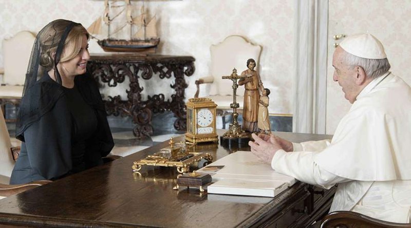 Papa Francisco y Presidenta de la República Eslovaca, Zuzana Caputová. (Foto CNA)