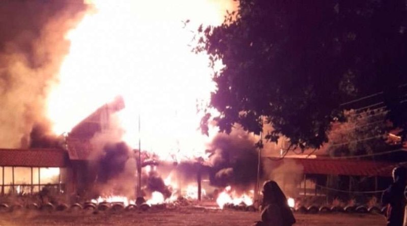 Incendio en parroquia Inmaculada Concepción. Crédito: Diócesis de Villarrica.