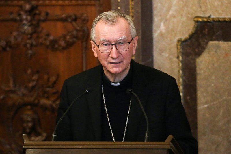 Imagen de archivo. El cardenal Pietro Parolin, secretario de Estado del Vaticano, habla durante una ceremonia en la que fue reconocido como "invitado distinguido" en el Ayuntamiento de la Ciudad de México el 21 de junio de 2021. (Foto CNS/Edgard Garrido, Reuters)