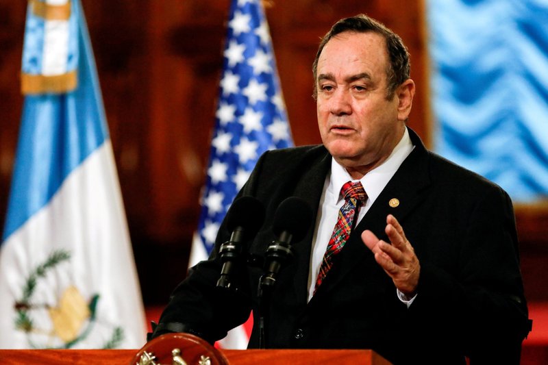El presidente guatemalteco Alejandro Giammattei habla durante una conferencia de prensa en Ciudad de Guatemala el 7 de febrero de 2020. Imagen referencial. (Foto CNS /Luis Echeverria, Reuters)