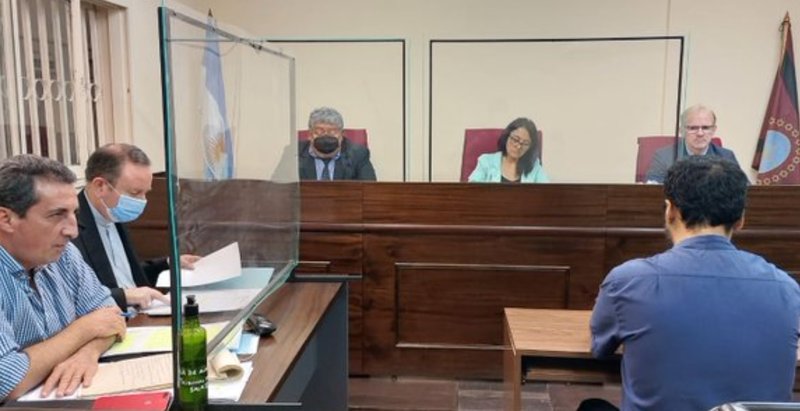 Un tribunal de Orán, Salta, norte de Argentina, durante el juicio contra el ex obispo Gustavo Zanchetta. El 4 de marzo de 2022 fue declarado culpable de abusar de seminaristas. (Foto Twitter/Ministerio Público Orán).
