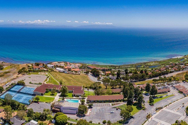 Vista de un dron de la Universidad Marymount de California. (Foto cortesía de la Universidad Marymount de California)