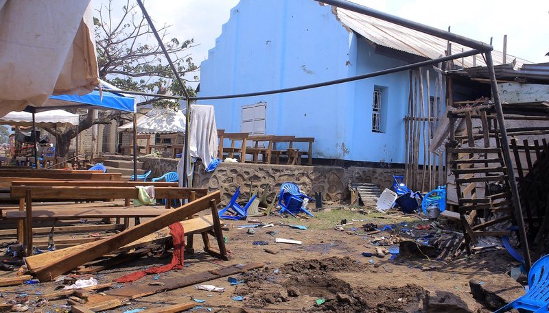 The aftermath of a suicide Consecuencias de un atentado suicida en una iglesia pentecostal en Kasindi, Congo, el 16 de enero de 2023, tras un ataque en el que murieron al menos 14 personas. Las Fuerzas Democráticas Aliadas, grupo afiliado al Estado Islámico, reivindicaron la autoría del atentado. (CNS /Reuters) bombing at a Pentecostal church is seen in Kasindi, Congo, Jan. 16, 2023, after an attack that day that killed at least 14 people. The Allied Democratic Forces, a group affiliated with Islamic State, claimed responsibility for the bombing. (CNS photo/Reuters) NO RESALES. NO ARCHIVES.