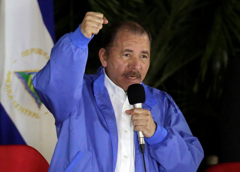 El presidente nicaragüense Daniel Ortega habla durante una reunión en Managua Nicaragua 8 de noviembre de 2018. Ortega llamó a los obispos católicos de su nación "pandilla de asesinos" en un discurso del 28 de septiembre de 2022 en el que también insultó a un diplomático estadounidense. (CNS photo/Jorge Cabrera, Reuters)