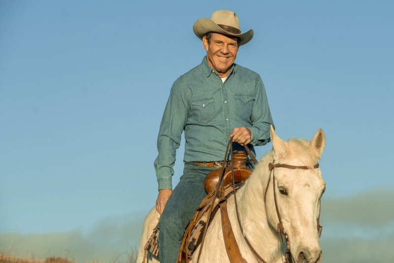 Dennis Quaid como Ronald Reagan montando a caballo en su rancho, Rancho del Cielo, en la película «Reagan». (Rob Batzdorff)