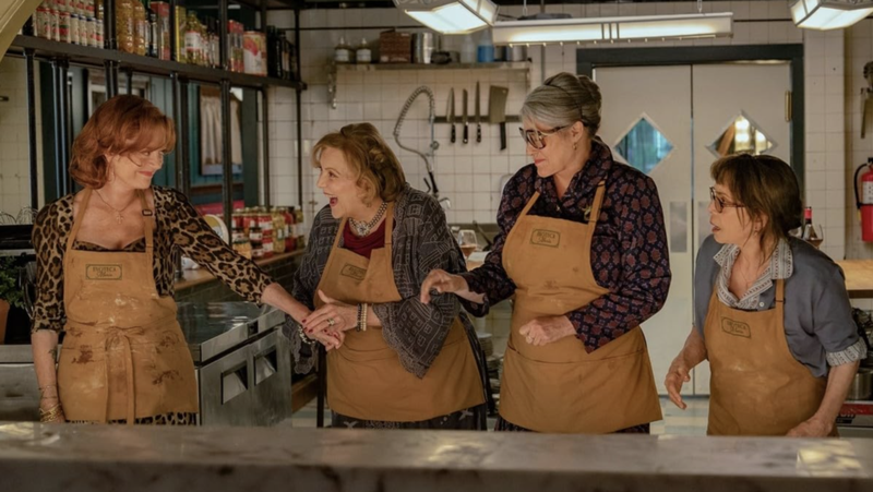 Susan Sarandon, Brenda Vaccaro, Lorraine Bracco y Talia Shire en "Nonnas". (IMDB)
