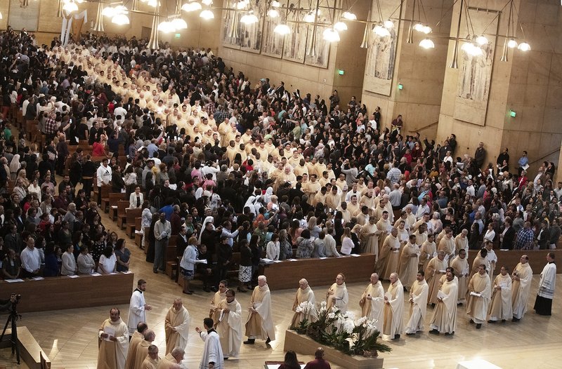 Priests from across the archdiocese gather to celebrate the Chrism Mass April 15 at the Cathedral of Our Lady of the Angels. VICTOR ALEMÁN/ANGELUS NEWS