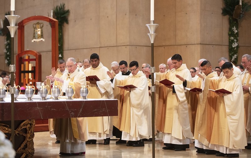 New priests Brian Humphrey, José María Ortiz, Miguel Ángel Ruiz, Luther Diaz, Emmanuel Delfin, and Louis Sung were ordained by Archbishop José H. Gomez on Saturday, June 1, at the Cathedral of Our Lady of the Angels. VICTOR ALEMÁN/ANGELUS NEWS
