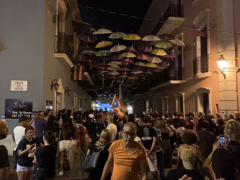 Protests in front of La Fortaleza demanding the resignation of Puerto Rico governor Ricardo Rossello