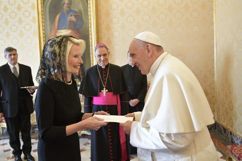 Callista Gingrich presents her credentials to Pope Francis at the Apostolic Palace Dec. 22