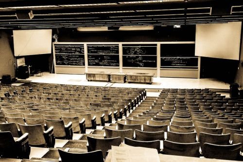 Empty College Classroom. Credit: Ryan Tyler Smith via Flickr (CC BY 2.0).