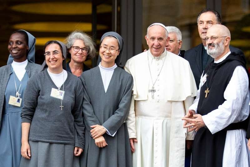 Pope Francis with religious sisters and brothers Oct. 16